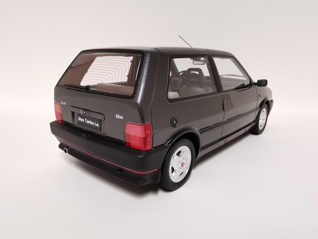 Fiat Uno Turbo MK2 (1990) zezadu