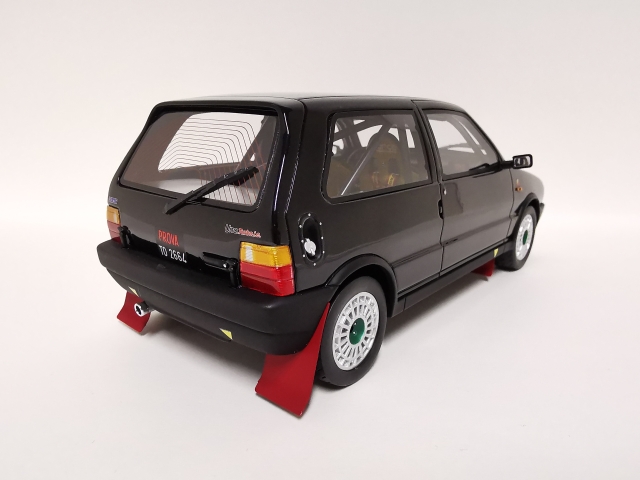 Fiat Uno Turbo (1986) zezadu