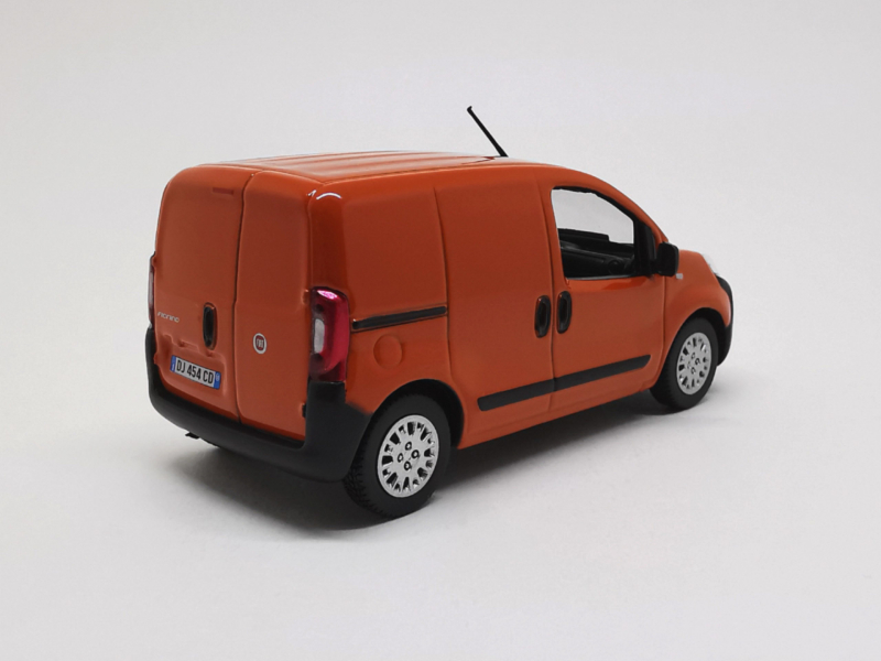 Fiat Fiorino (2008) zezadu