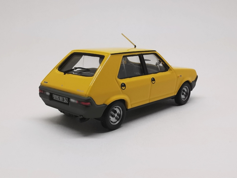 Fiat Ritmo 75CL (1979) zezadu