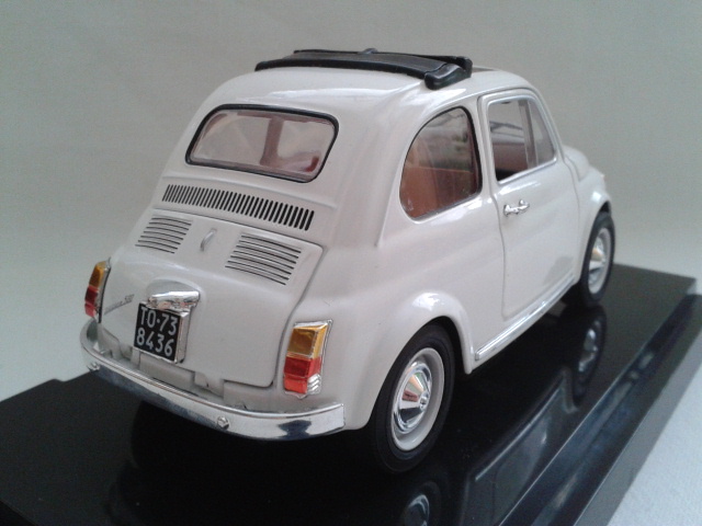 Fiat 500 F (1965) zezadu