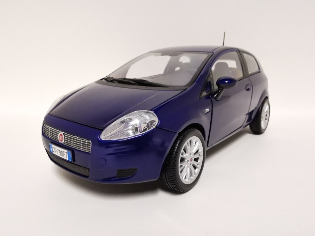 Fiat Punto Grande (2007) zepředu