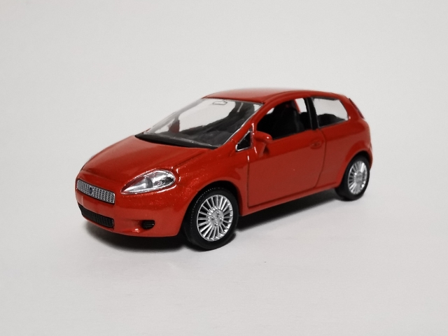 Fiat Punto Grande (2005) zepředu