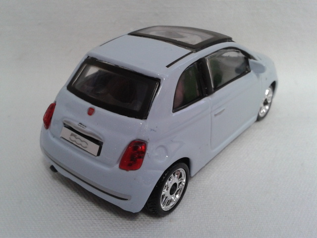 Fiat 500 (2007) zezadu