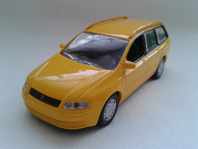 Fiat Stilo SW (2002) zepředu
