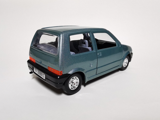 Fiat Cinquecento (1991) zezadu