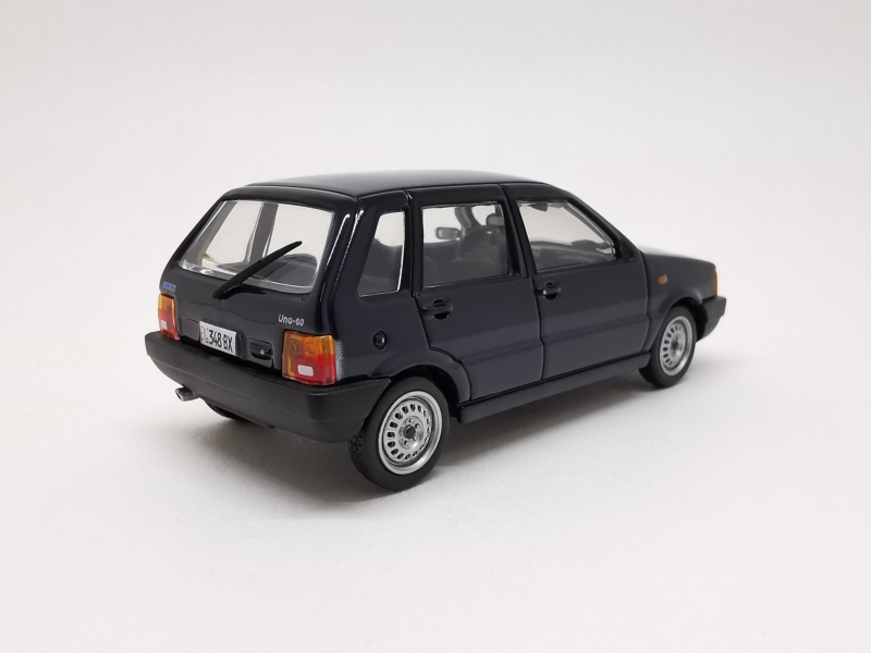 Fiat Uno 60 5d (1984) zezadu